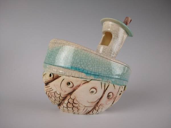 - a Ceramic by Fiona Bates, measuring 16 x 15 cm (H x W) £75